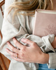 ESV Journaling Bible : Shiloh Theme, Pink