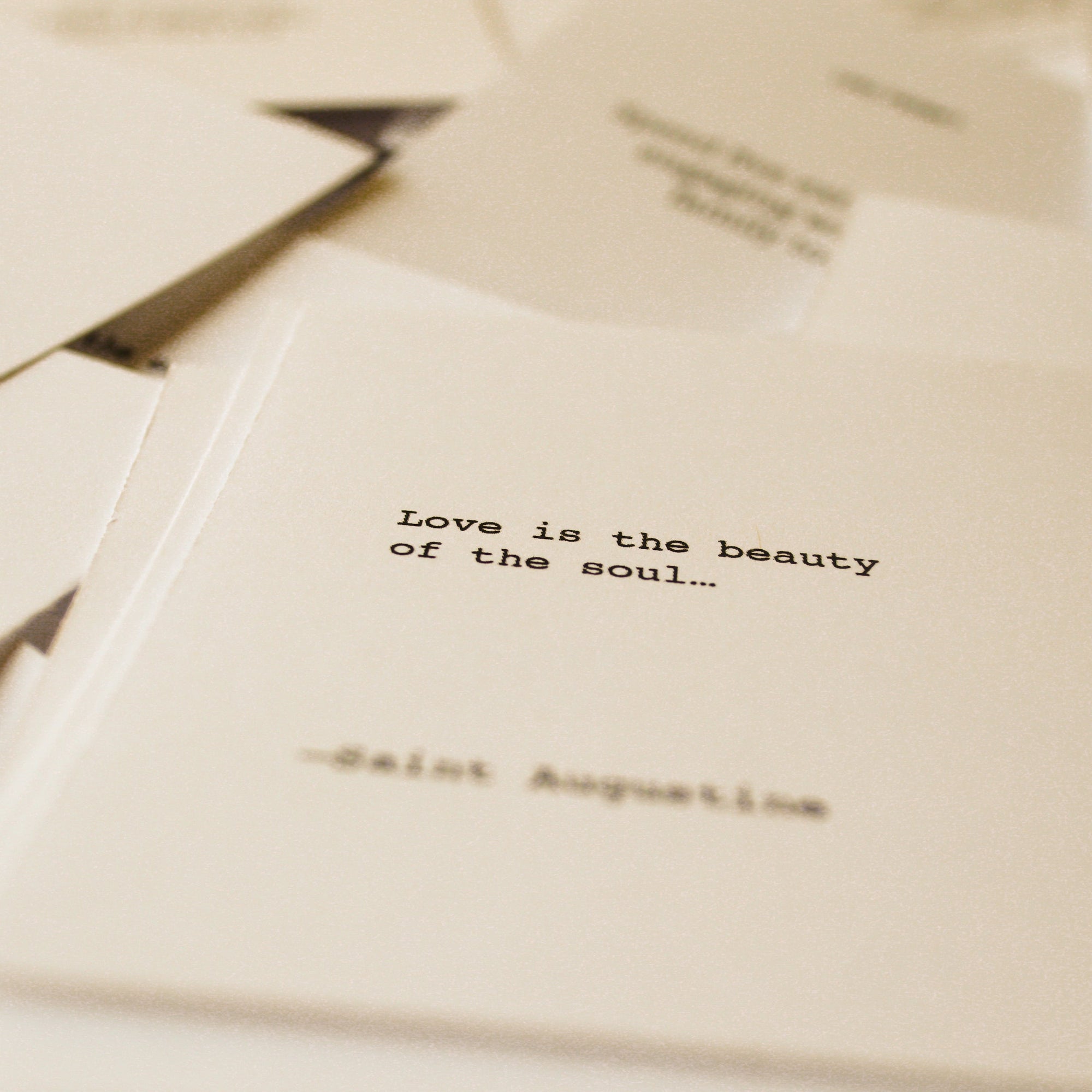 365 Love Notes: Daily Bible Verses, Christian Quotes &amp; Faith-Filled Affirmations About Love
